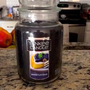 Brand new yankee candle scent Berrylicious